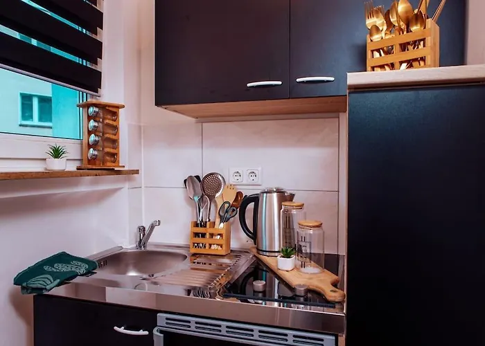 & Modern - - Netflix - Wifi - 2 Person Διαμέρισμα Έσσεν