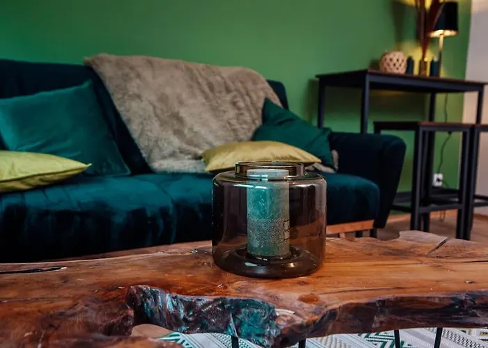 & Modern - - Netflix - Wifi - 2 Person * Essen